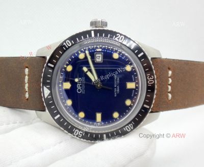 Swiss Grade Replica ORIS 2836 Watch - SS Dark Blue Dial Black Bezel